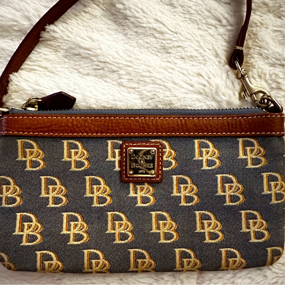 Dooney and Bourke Small Zip Top Purse